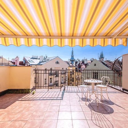 Apartments Vezenska Prague Luaran gambar