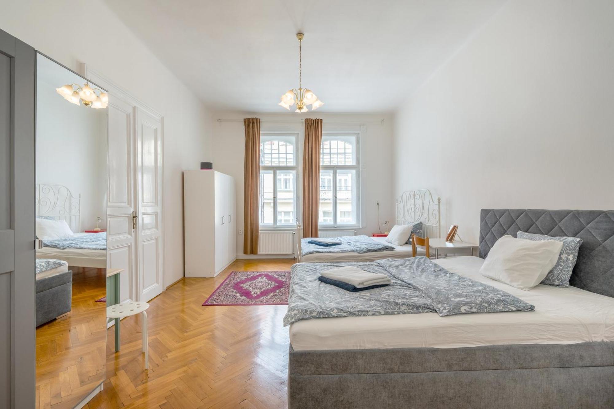 Apartments Vezenska Prague Bilik gambar