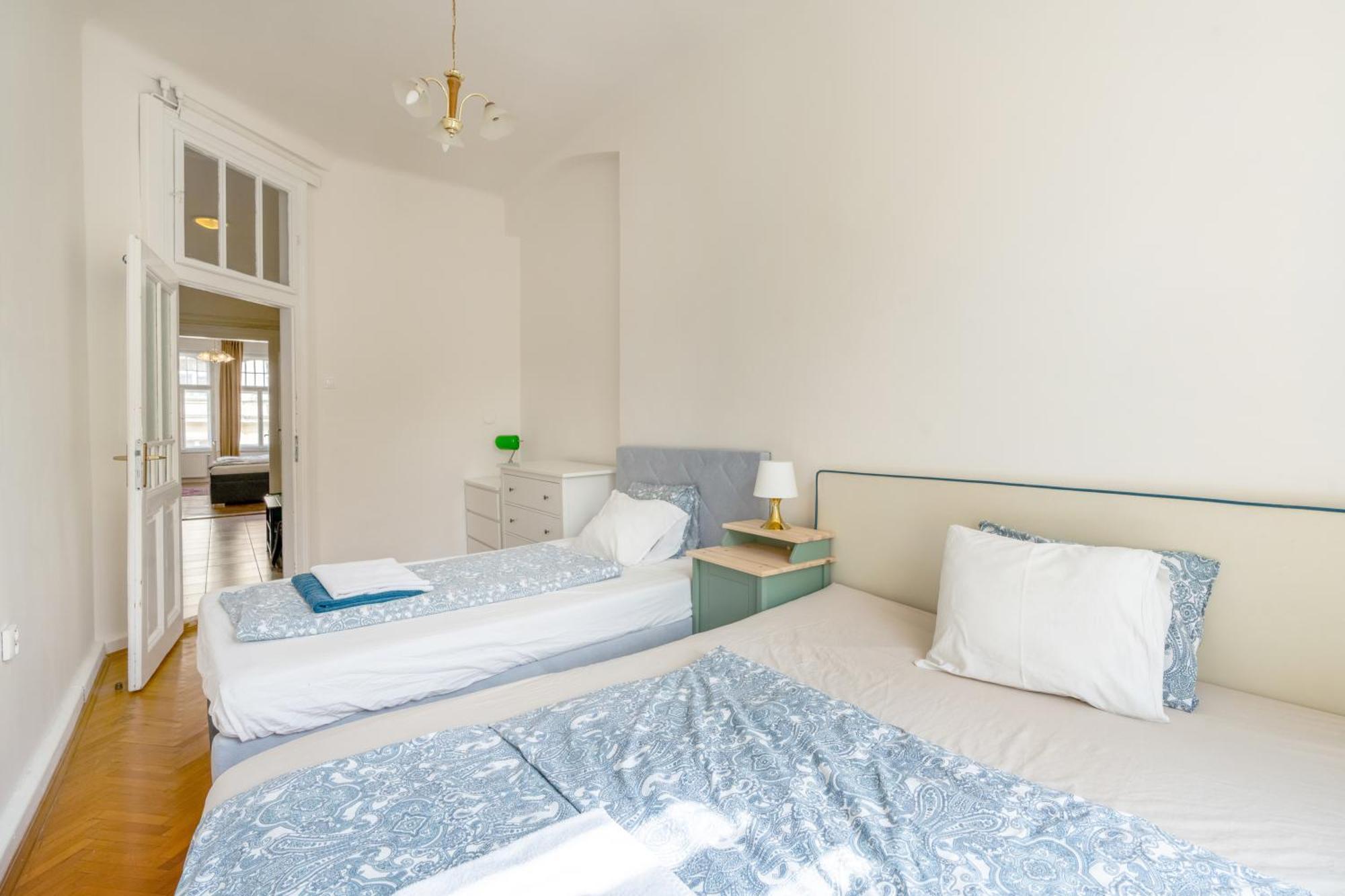 Apartments Vezenska Prague Bilik gambar