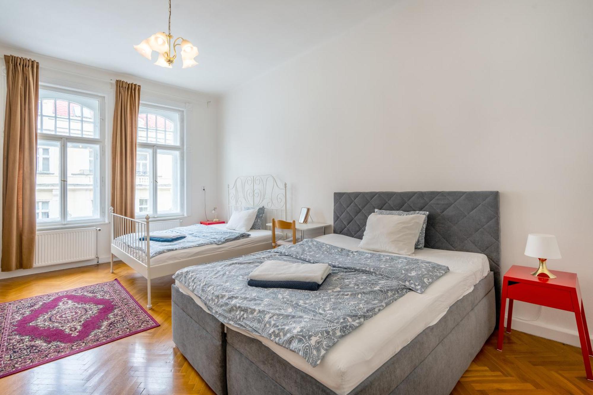 Apartments Vezenska Prague Bilik gambar