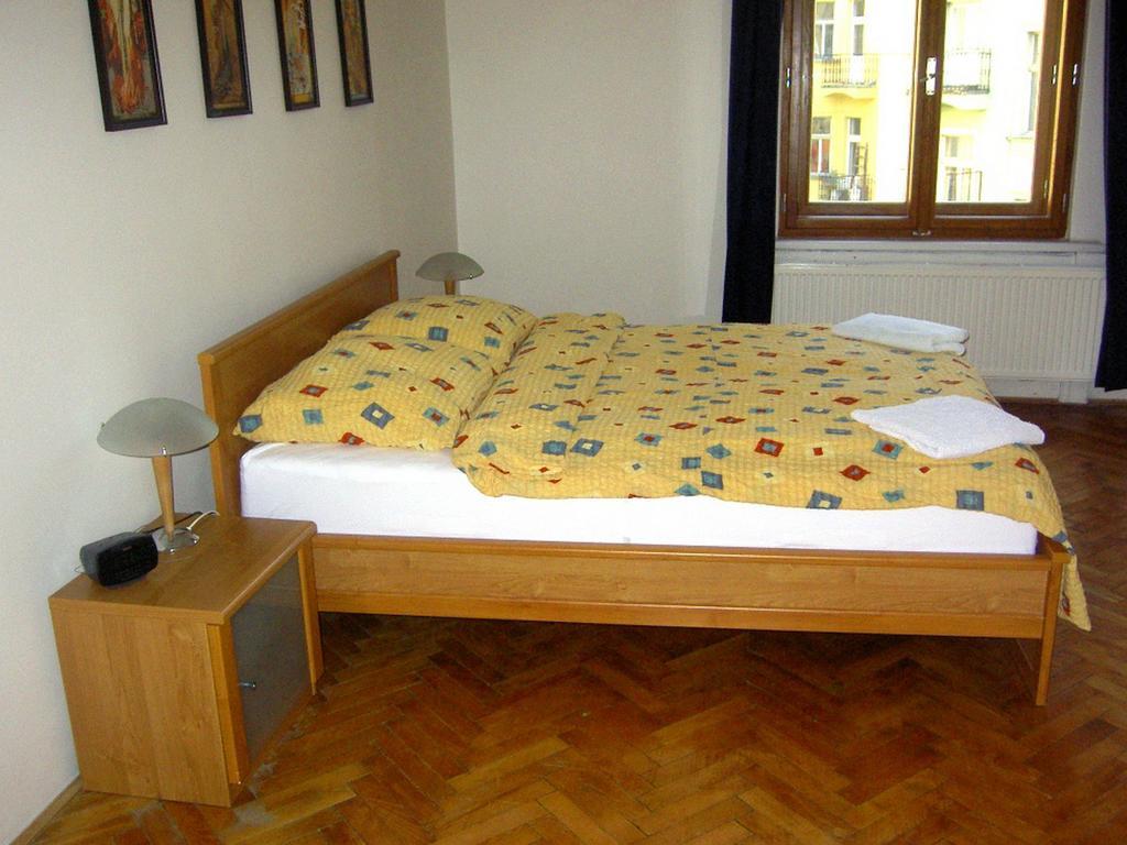 Apartments Vezenska Prague Bilik gambar