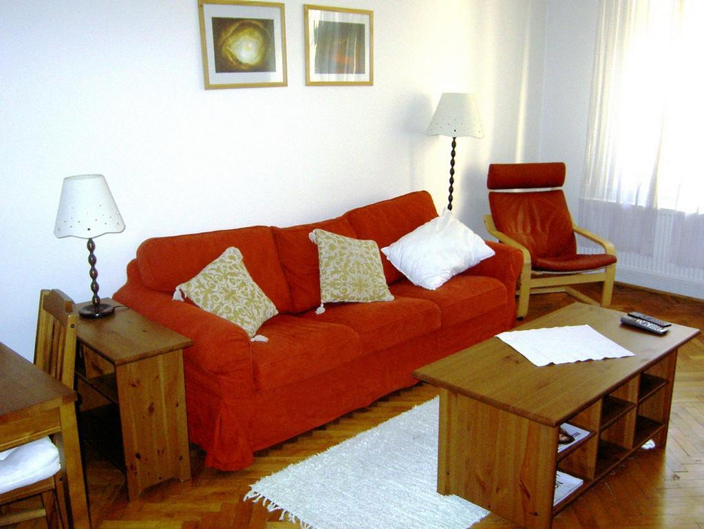 Apartments Vezenska Prague Bilik gambar
