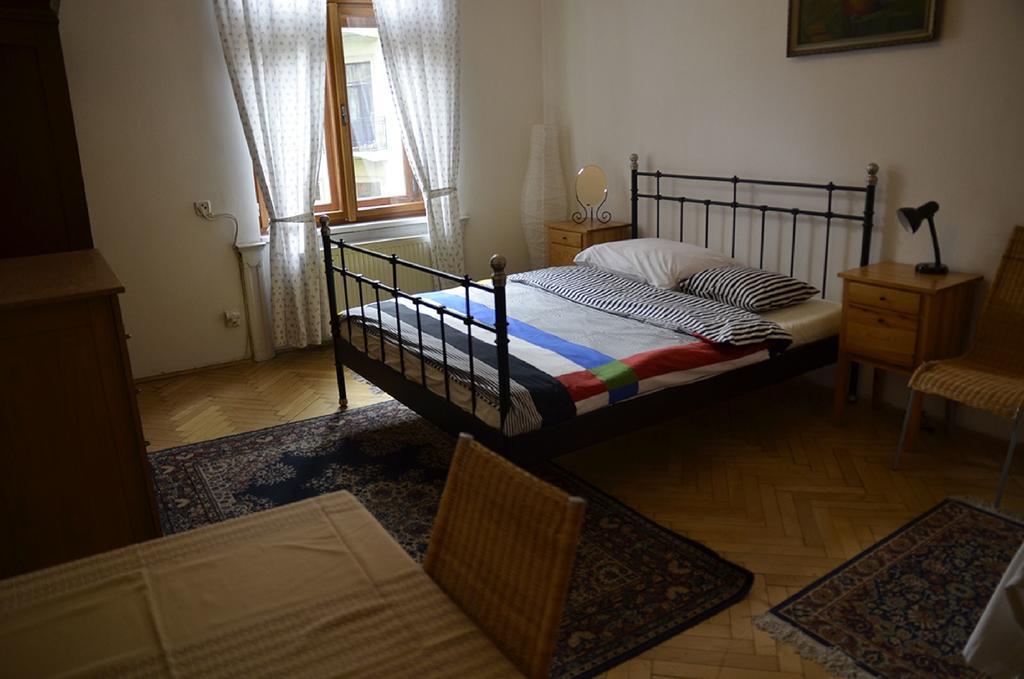 Apartments Vezenska Prague Luaran gambar